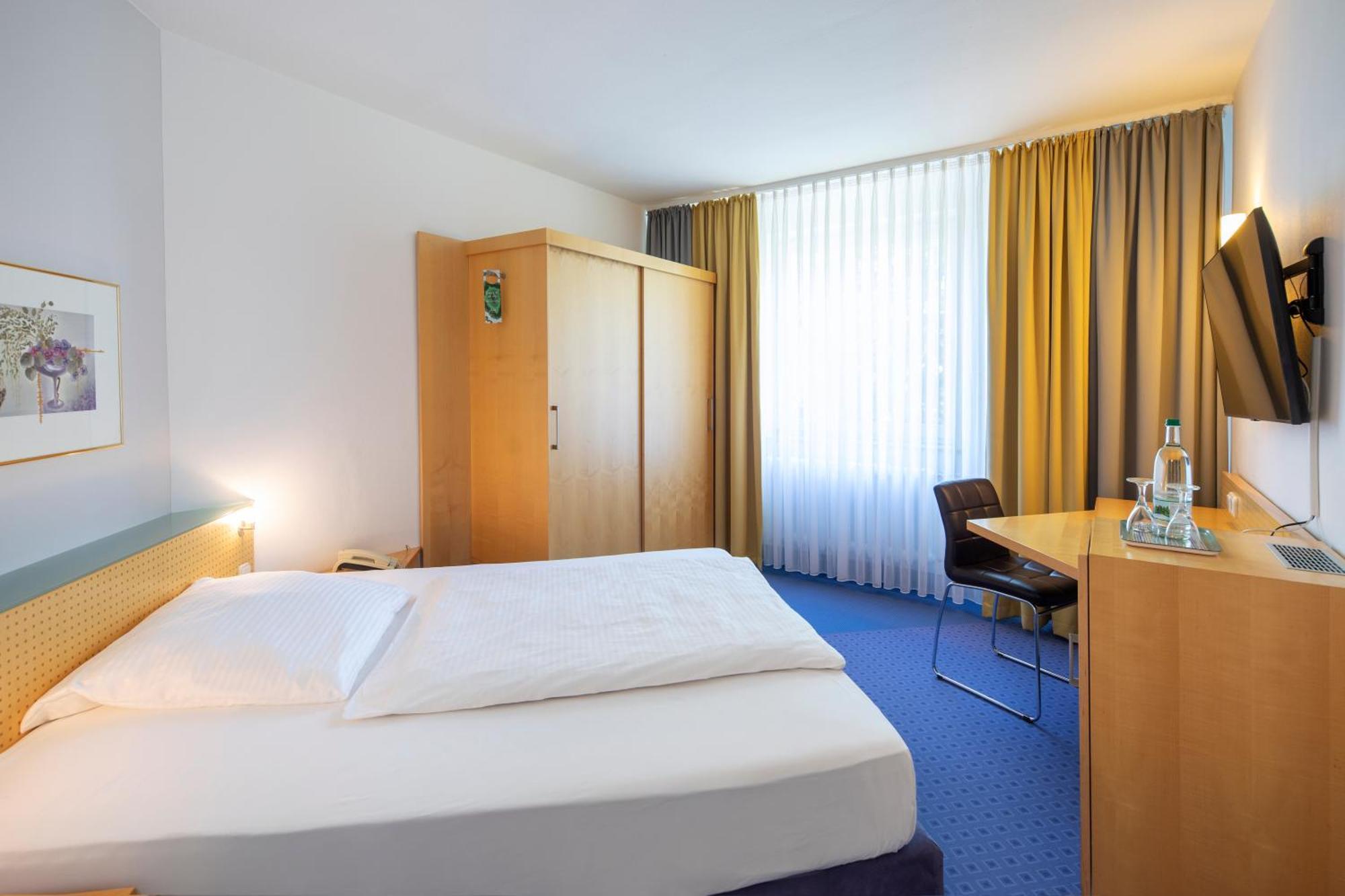 Achat Hotel Suhl Exteriér fotografie