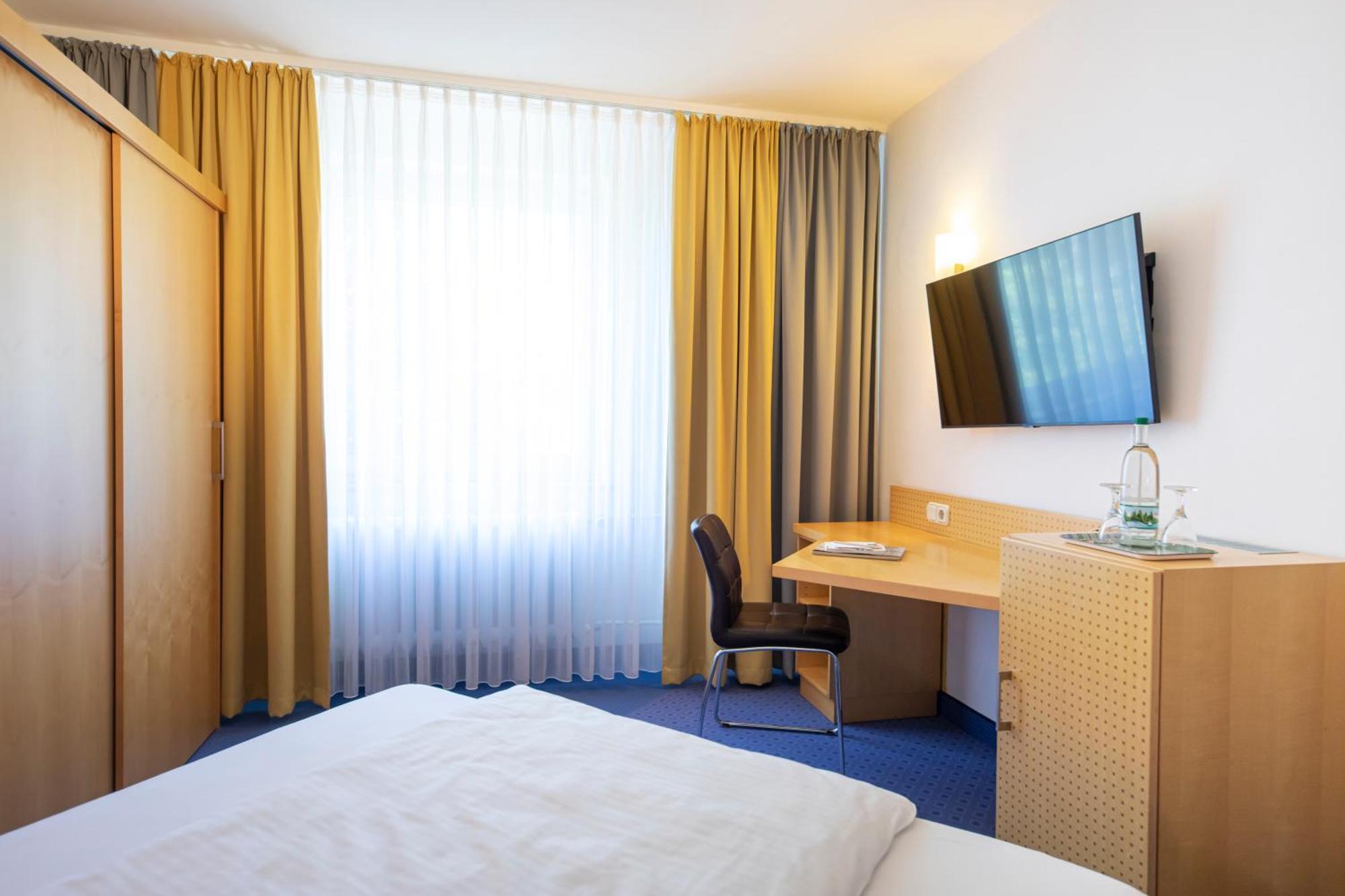 Achat Hotel Suhl Exteriér fotografie